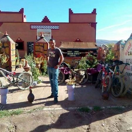 Maison d'hôtes La vallée des nomades Msemrir Exterior foto