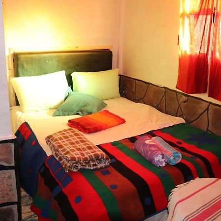 Maison d'hôtes La vallée des nomades Msemrir Exterior foto