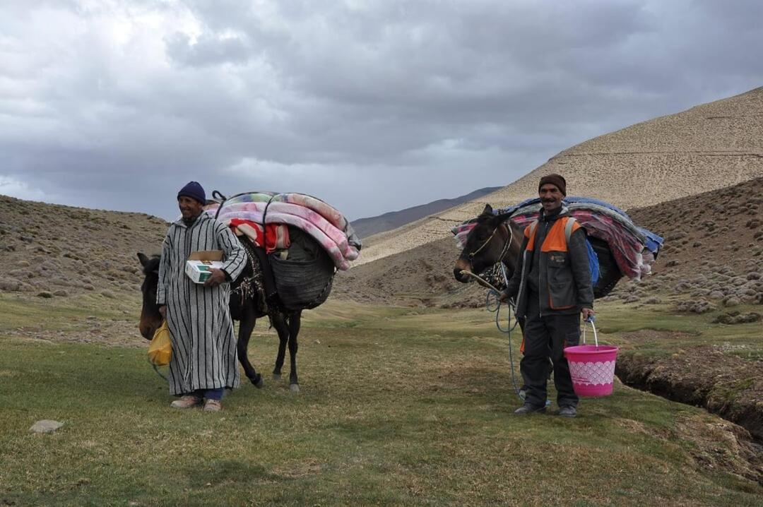 Maison d'hôtes La vallée des nomades Msemrir Exterior foto