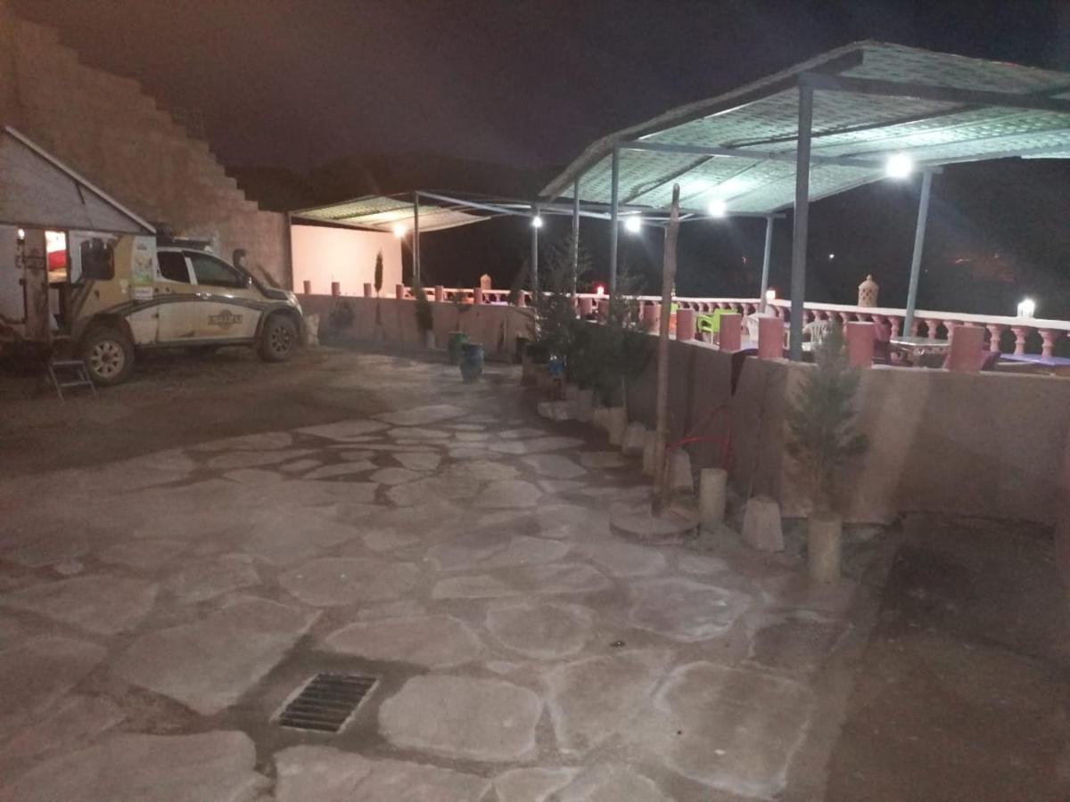 Maison d'hôtes La vallée des nomades Msemrir Exterior foto