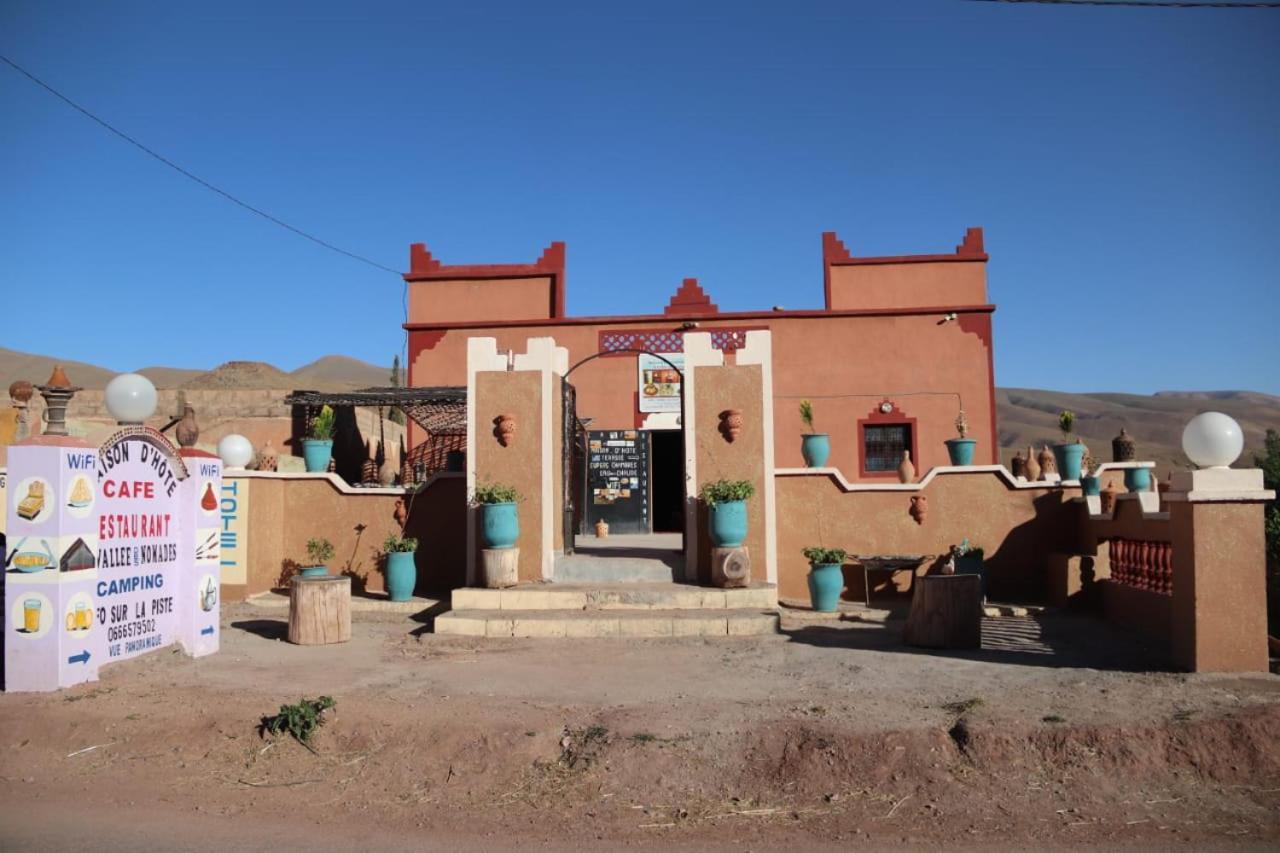Maison d'hôtes La vallée des nomades Msemrir Exterior foto