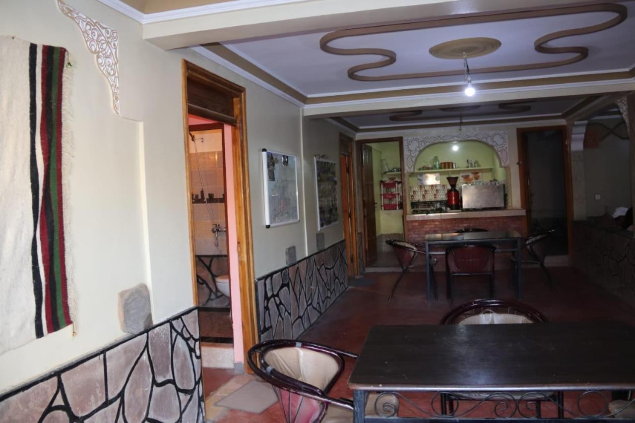 Maison d'hôtes La vallée des nomades Msemrir Habitación foto