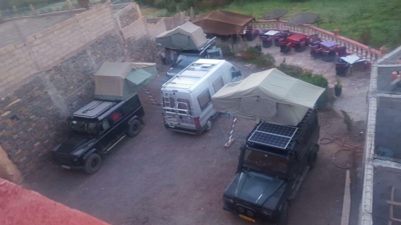 Maison d'hôtes La vallée des nomades Msemrir Exterior foto