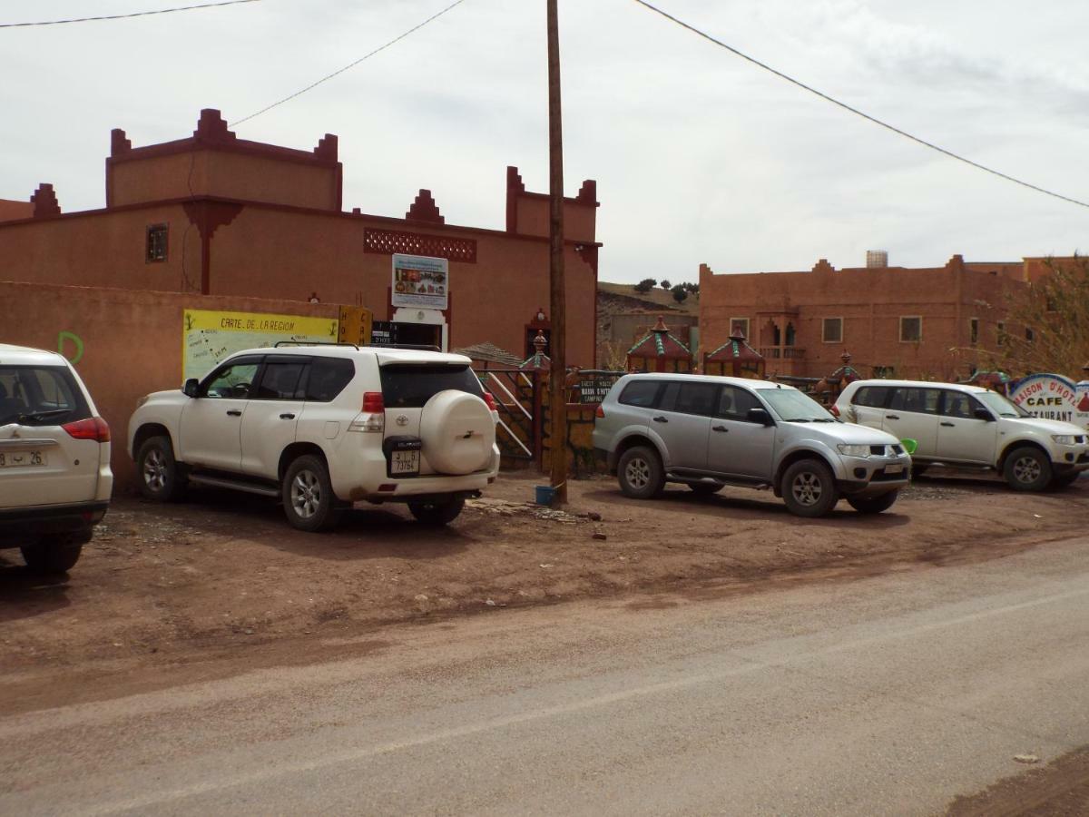 Maison d'hôtes La vallée des nomades Msemrir Exterior foto