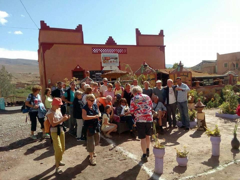 Maison d'hôtes La vallée des nomades Msemrir Exterior foto