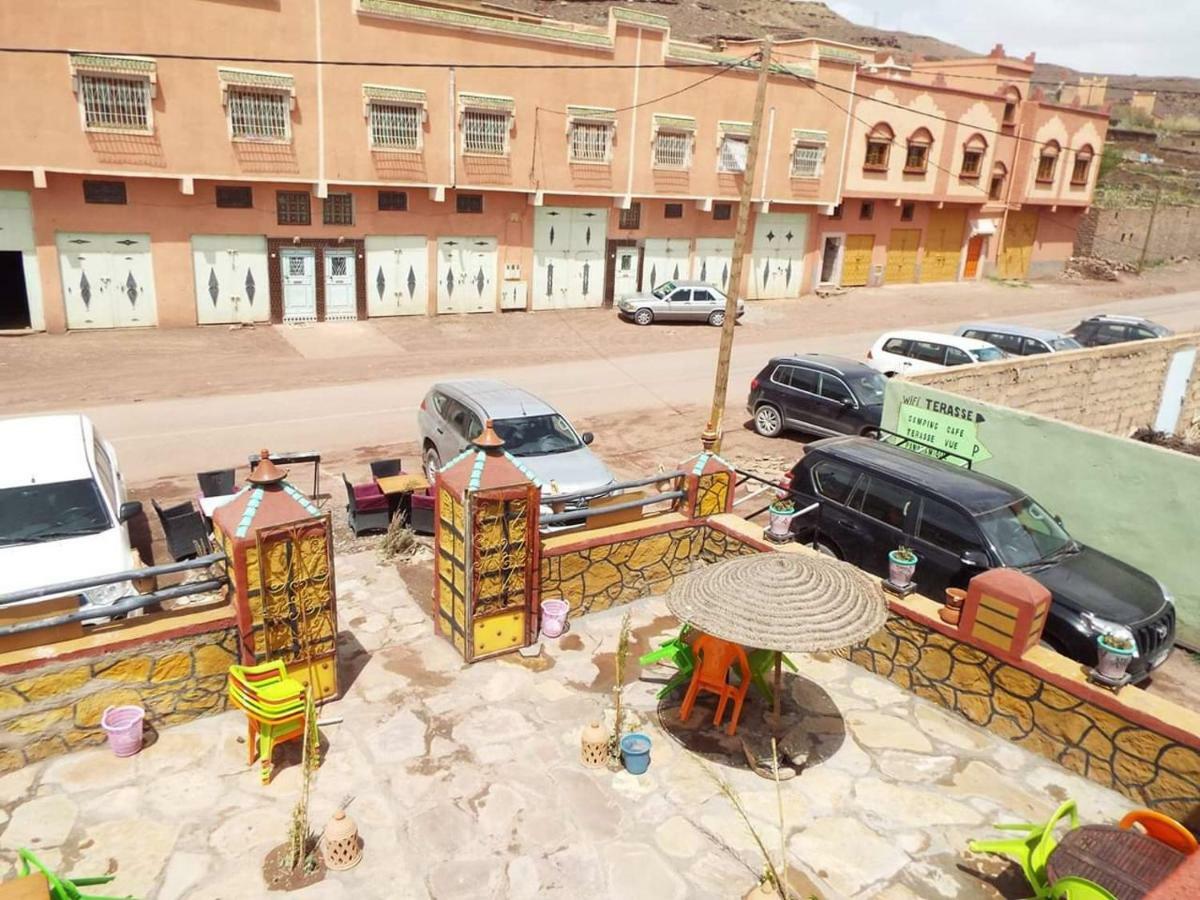 Maison d'hôtes La vallée des nomades Msemrir Exterior foto